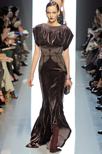 Look 35